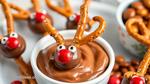 Dip Pretzel Reindeer for Festive Fun