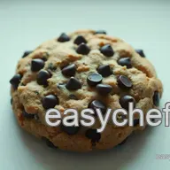 Classic Chocolate Chip Cookie Recipe: My Family's Favourite Treat