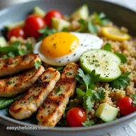 SunDrenched Greek Chicken Quinoa Bowls with Zesty Vinaigrette