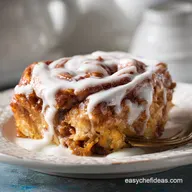 Cinnamon Roll Casserole: Slow-Cooked with Heavy Cream for 8 Servings