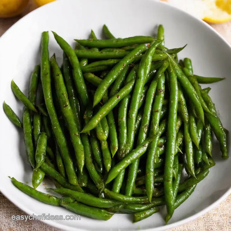 Garlicky Lemon Saut&eacute;ed Green Beans presentation
